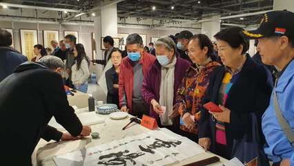 西安清華校友筆會(huì)暨清美藝術(shù)研究院書畫作品展開幕 組織文化藝術(shù)交流活動(dòng)